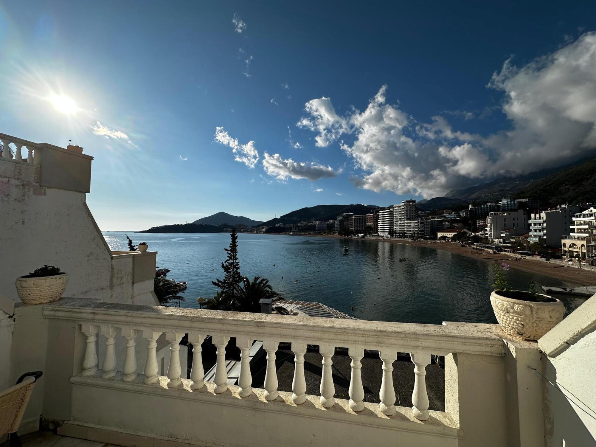 Hotel Kuc Budva Exteriör bild