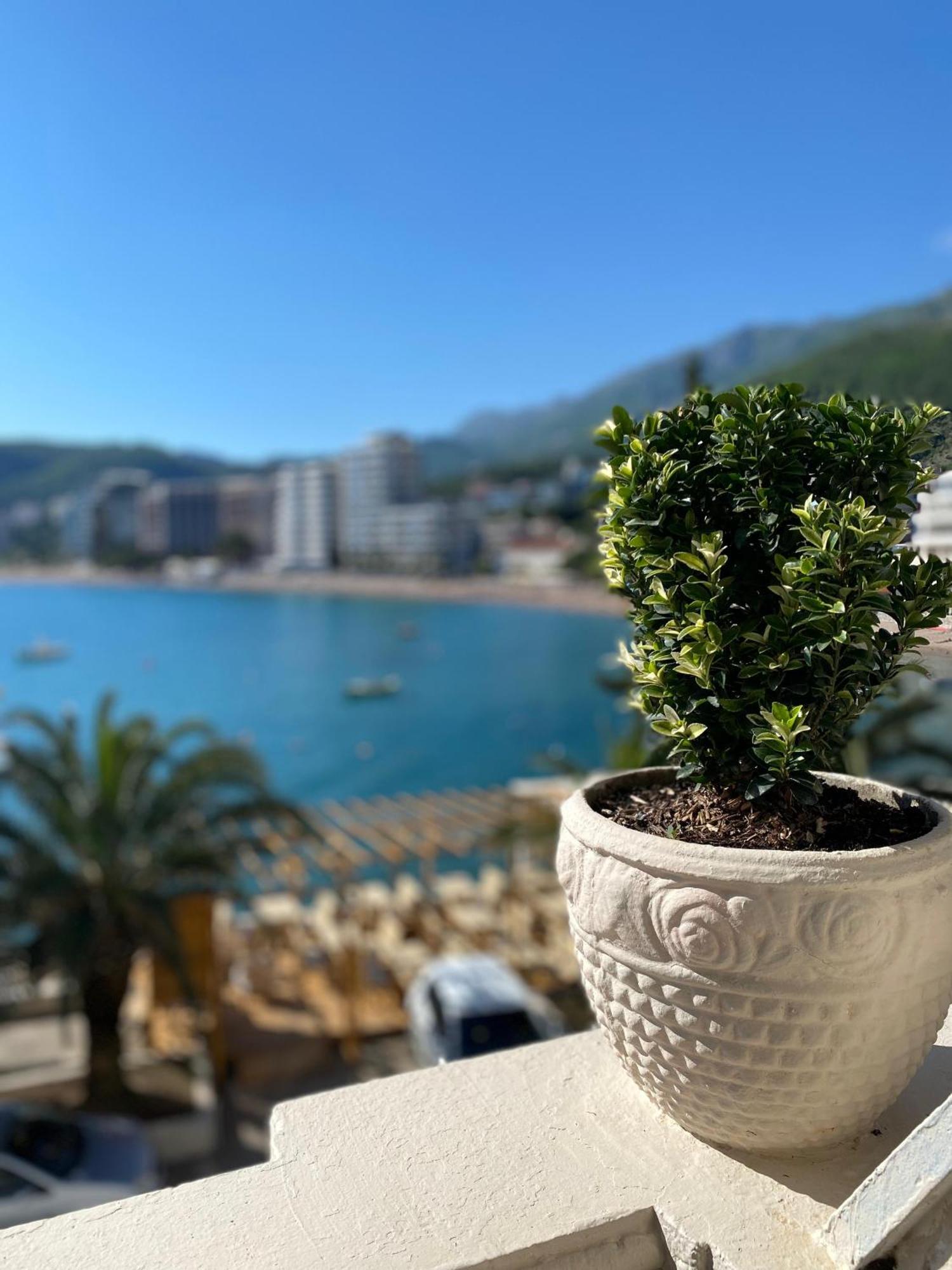 New Hotel Kuc By Marvel Budva Exteriör bild